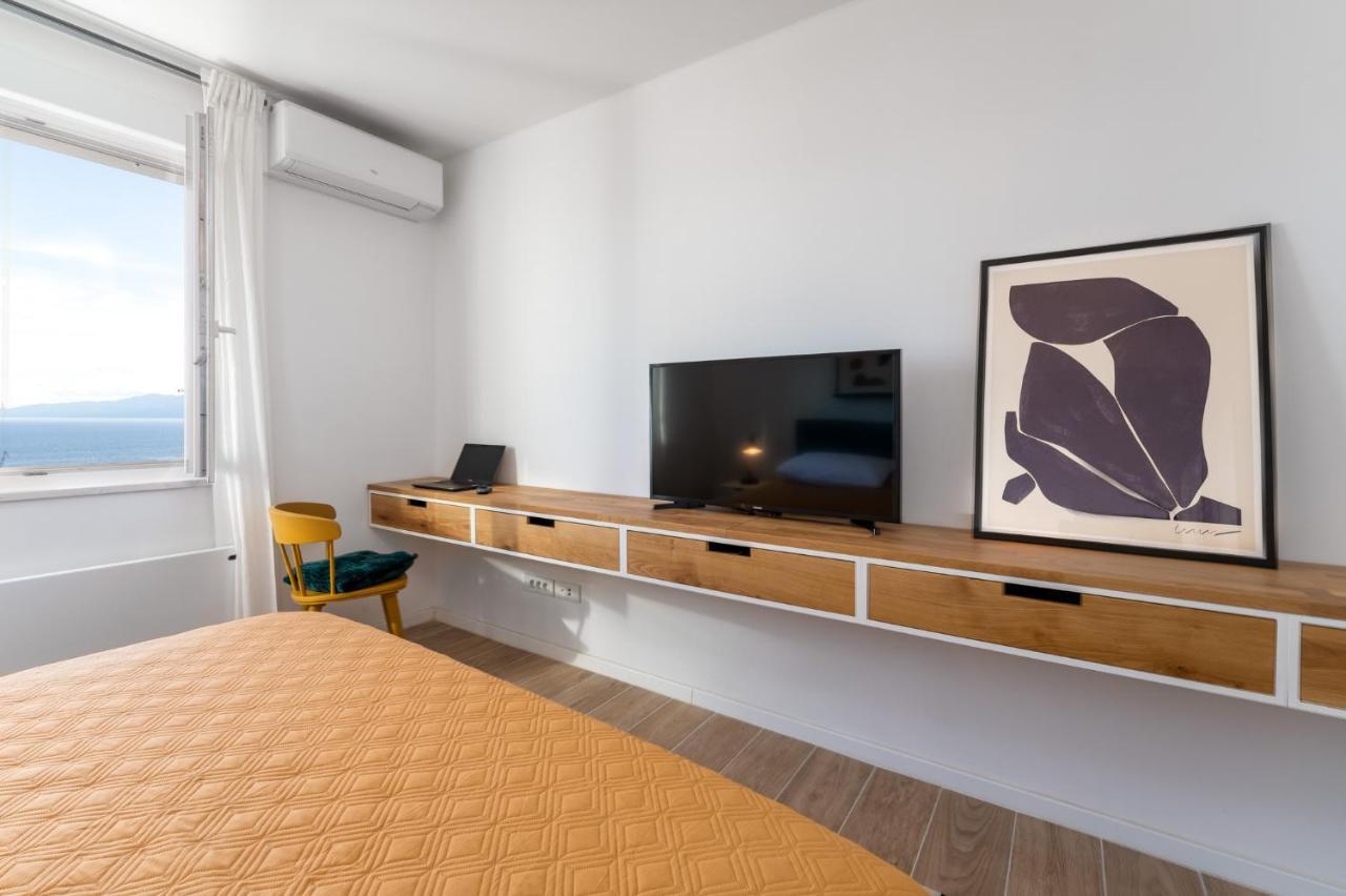 Port Apartment Rijeka Bagian luar foto