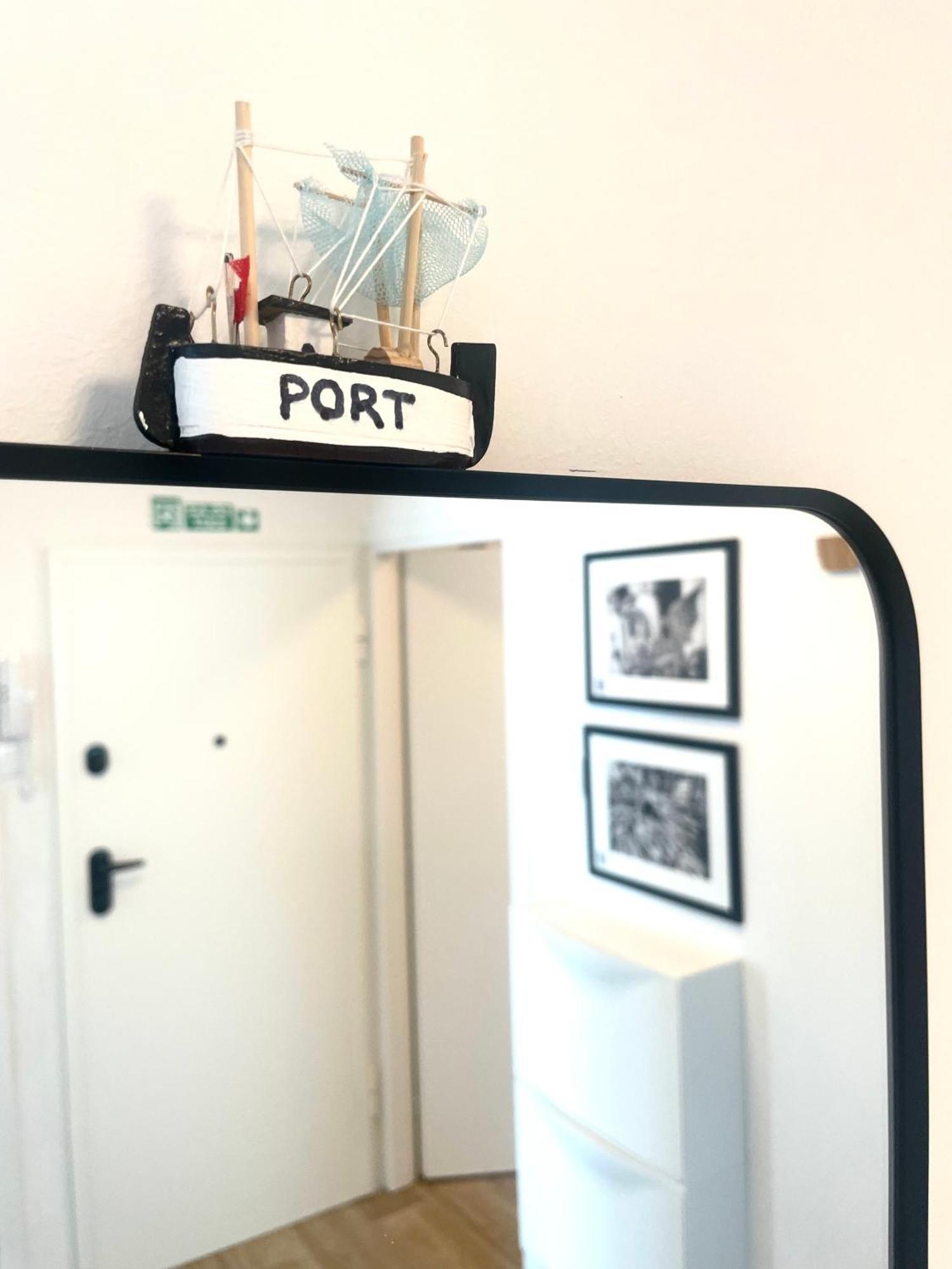 Port Apartment Rijeka Bagian luar foto